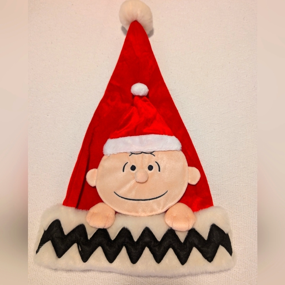 Charlie Brown Santa Christmas hat NWT